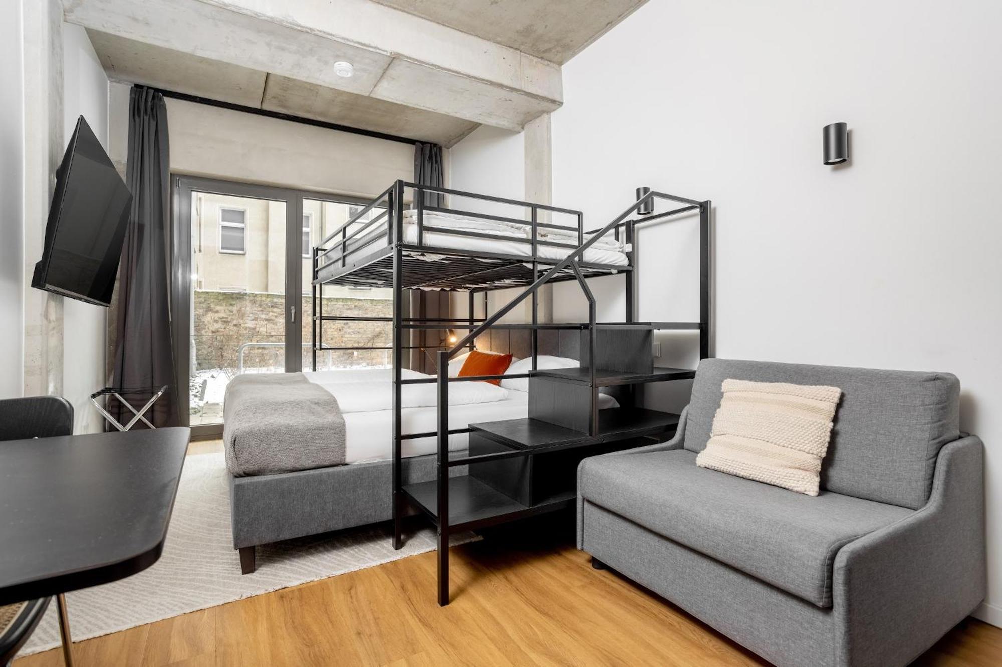 Studio Apartment