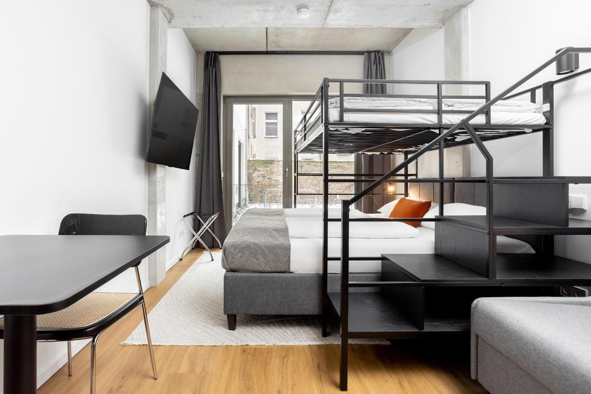 Studio Apartment